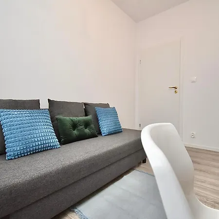 Rental Apartments Aleja Niepodleglosci Warsaw Exterior photo