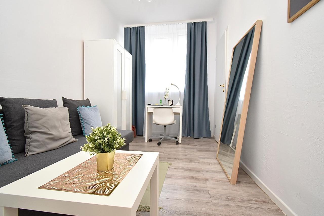 Homestay Aleja Niepodleglosci *